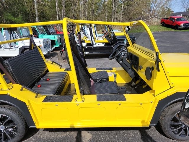 2023 MOKE MOKE Tan bimini top included